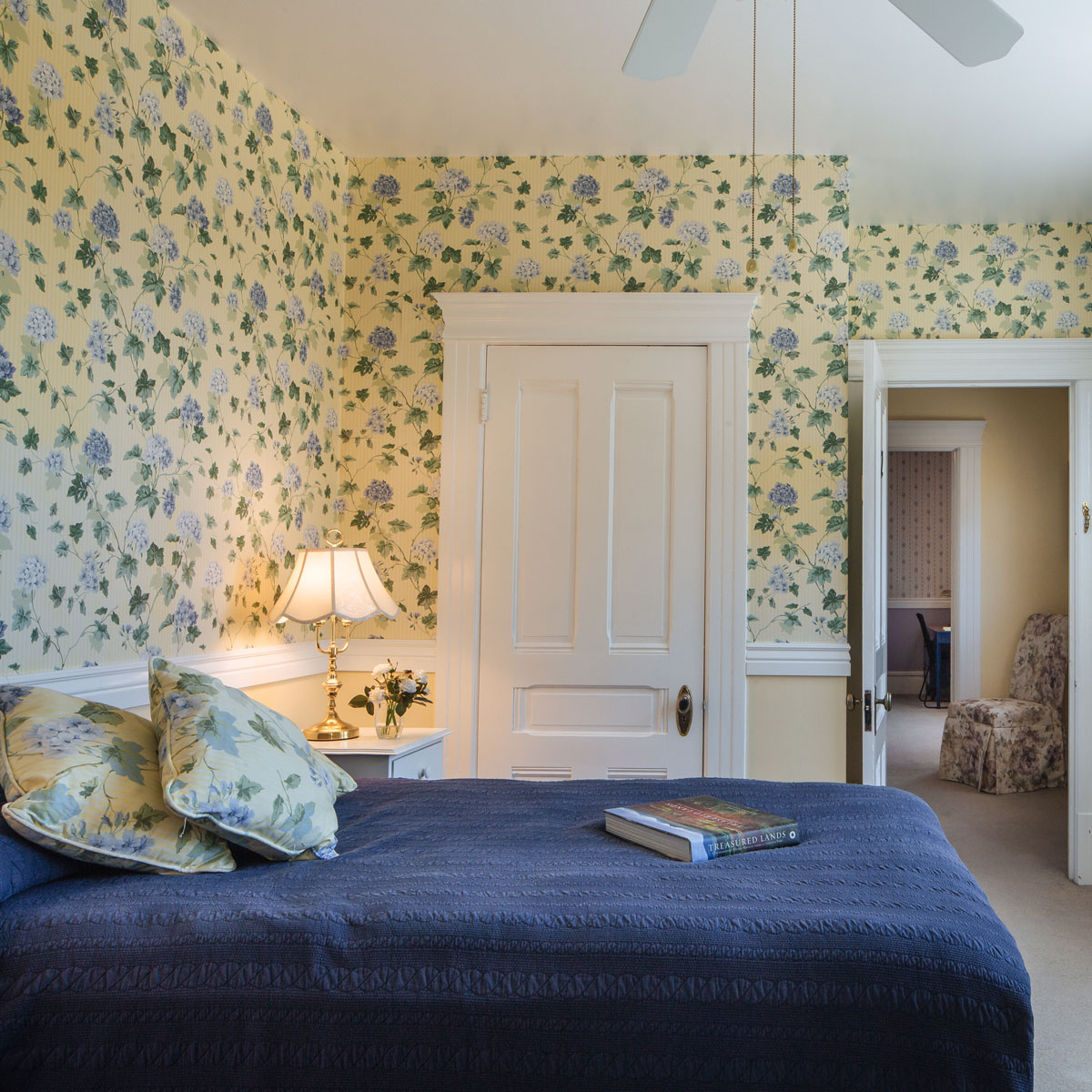 Silver-Penny-Farm-Bedroom-Retreat
